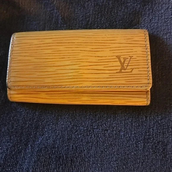 Louis Vuitton Key Case Multicles4 - Picture 3 of 4